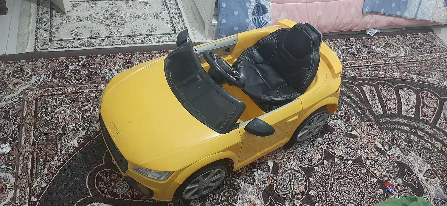 ماشین شارژی کاملا سالم|اسباب‌‌بازی|کیش, |دیوار