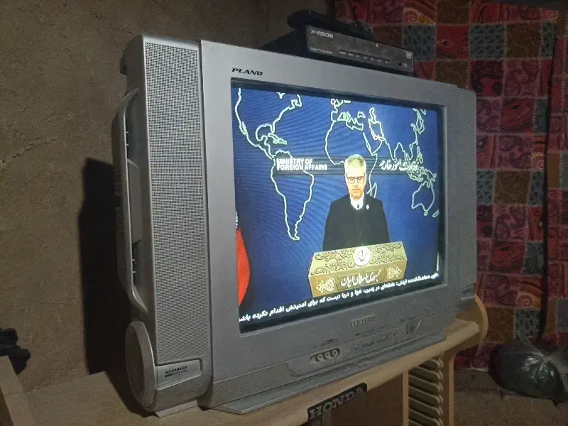 تلوزیون|تلویزیون و پروژکتور|اردکان, |دیوار