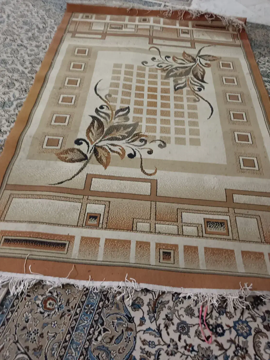 فرش کناره سه متری و قالیچه|فرش|تهران, پرستار|دیوار