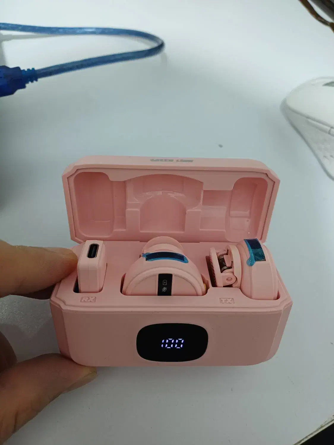 میکروفون حرفه‌ای تولید محتوا، زیر قیمت بازار|صوتی و تصویری|تبریز, |دیوار