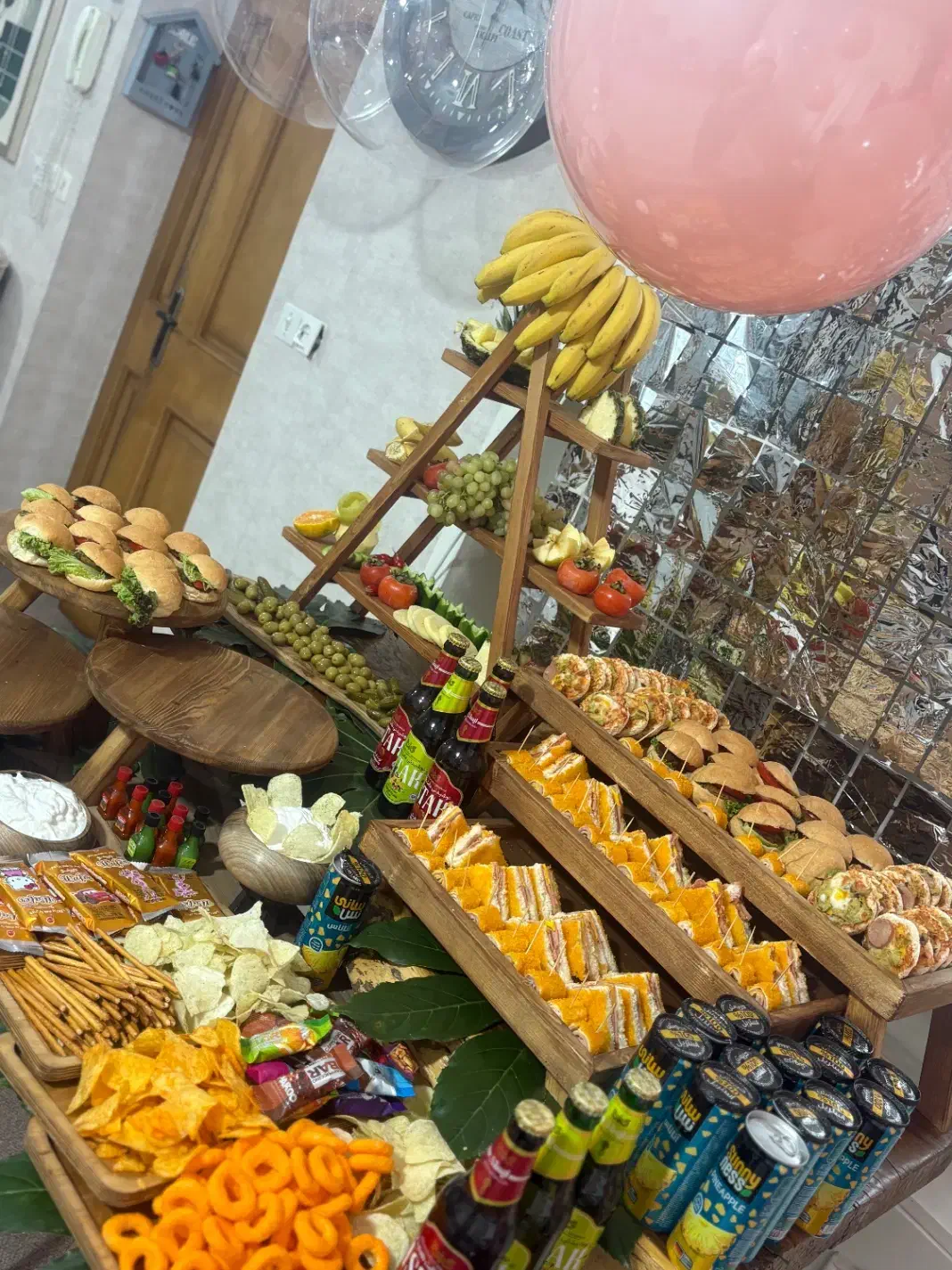 فینگرفود هفت هزار|خدمات پذیرایی، مراسم|اصفهان, احمدآباد|دیوار