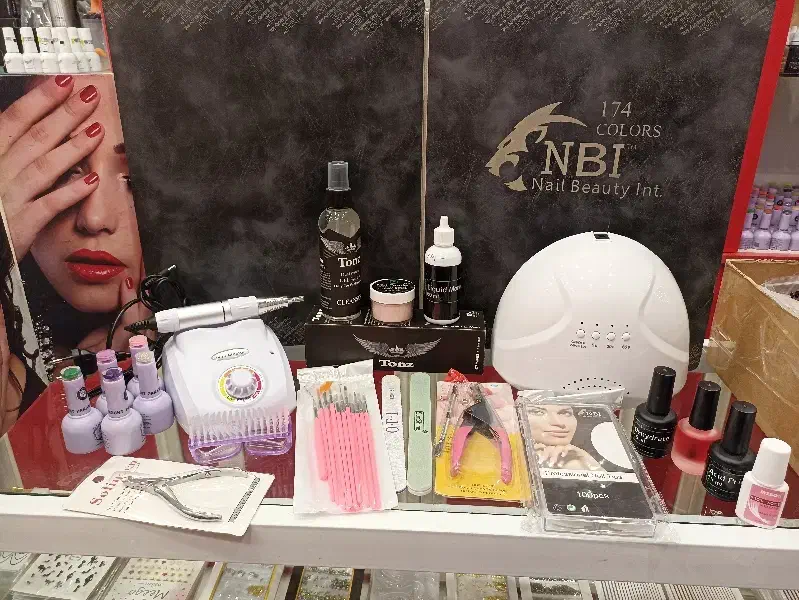 پک کاشت ناخن با آموزش رایگان|آرایشی، بهداشتی، درمانی|قرچک, مهدیه|دیوار