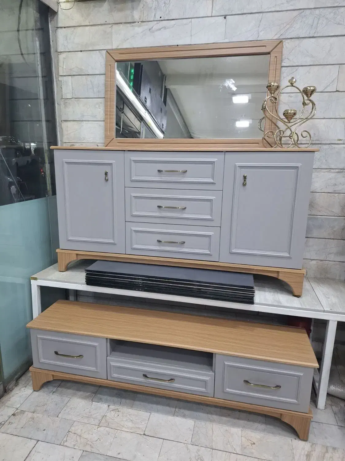 آینه کنسول کد ۲۹۹۰|بوفه، ویترین، کنسول|مشکین‌دشت, |دیوار