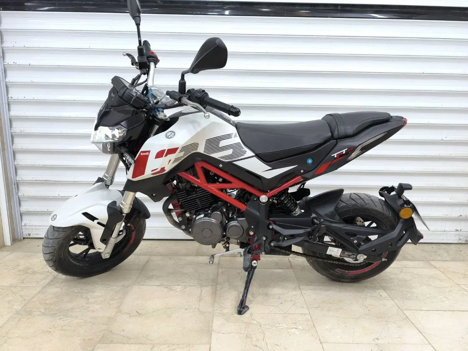 بنلی 135|موتورسیکلت|اصفهان, کارلادان|دیوار