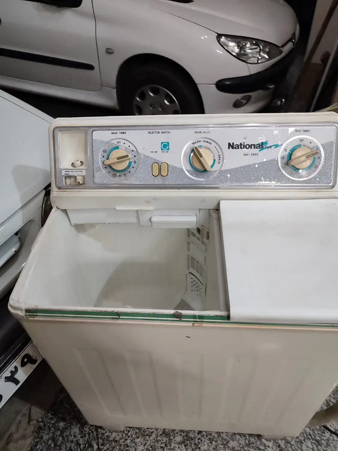 لباسشویی دو قلو ناسیونال بسیار تمیز|ماشین لباسشویی و خشک‌کن لباس|اصفهان, سرتاوه|دیوار