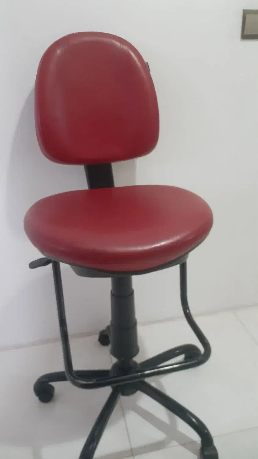 صندلی|صندلی و نیمکت|مشهد, جانباز|دیوار