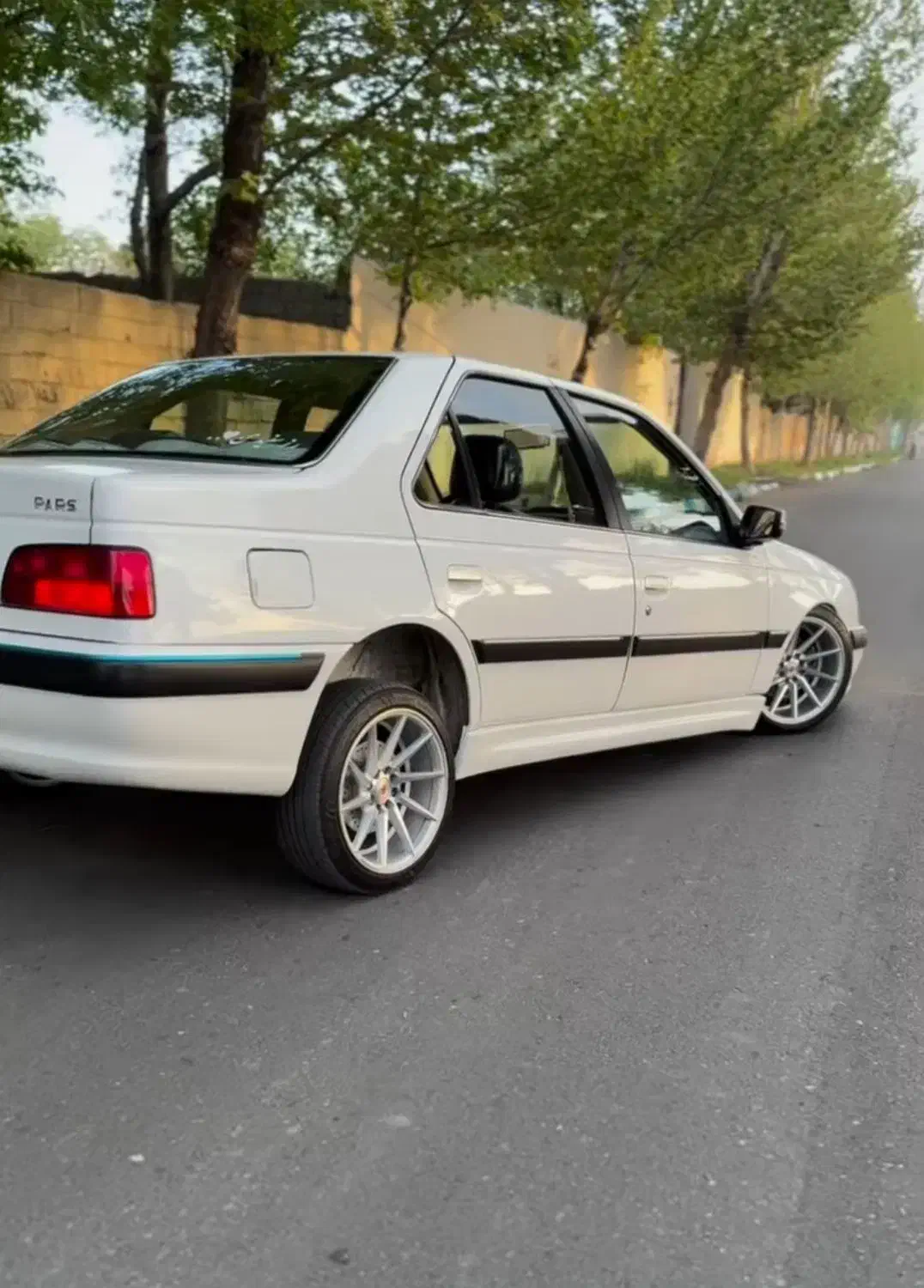 پارس|خودرو سواری و وانت|داران, |دیوار