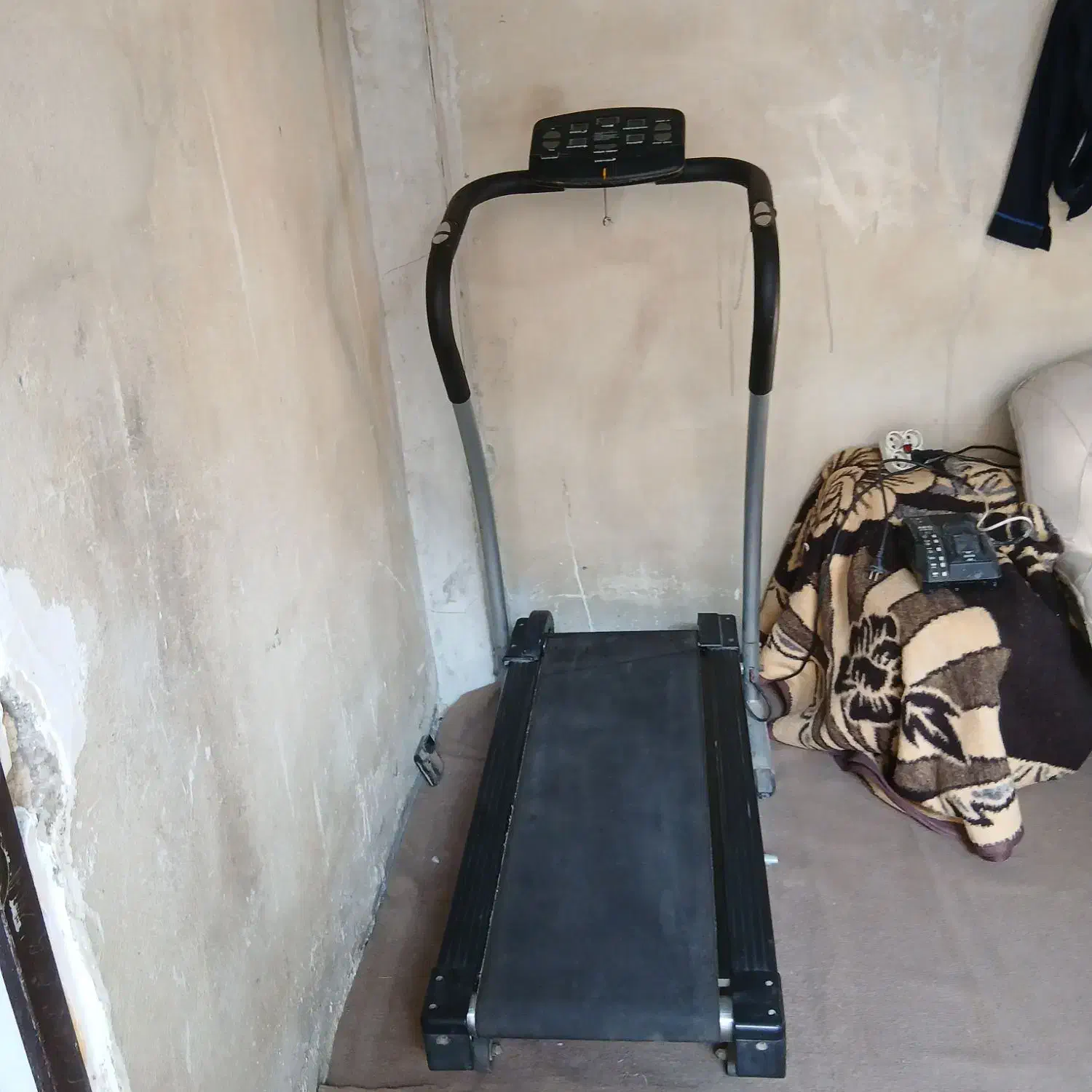 تردمیل ورقص کمر|تجهیزات ورزشی|قم, باسکول|دیوار