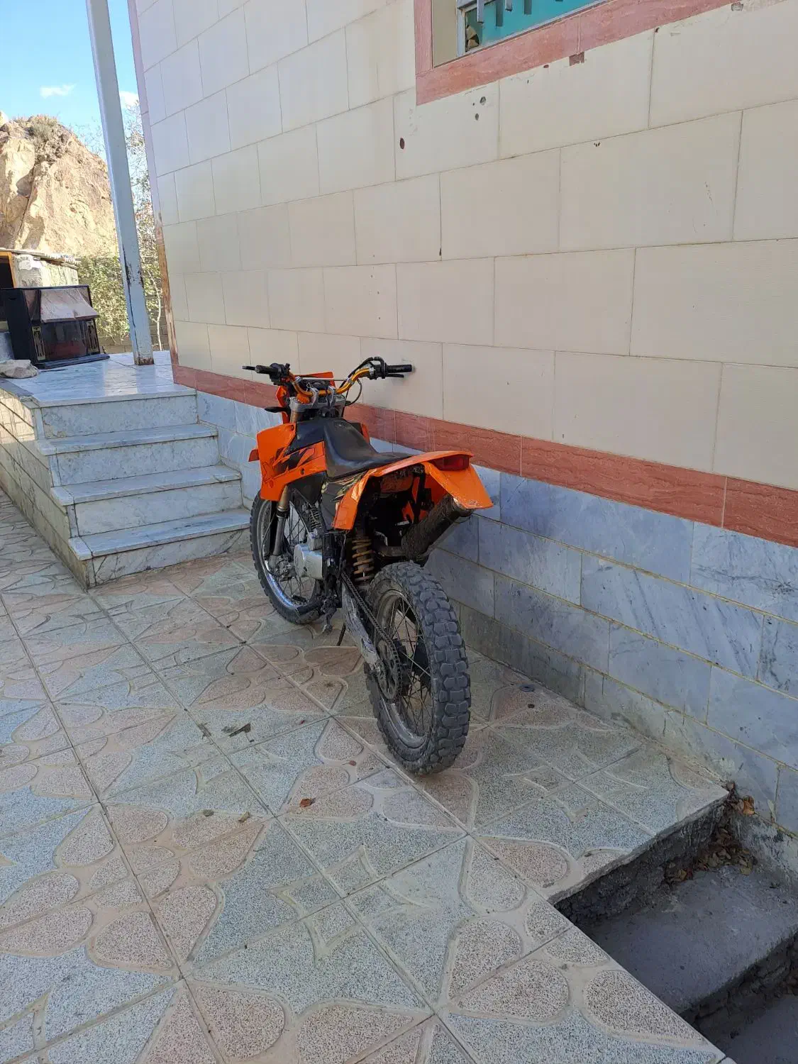 تریل فلات طرح کی تی ام|موتورسیکلت|دامغان, |دیوار