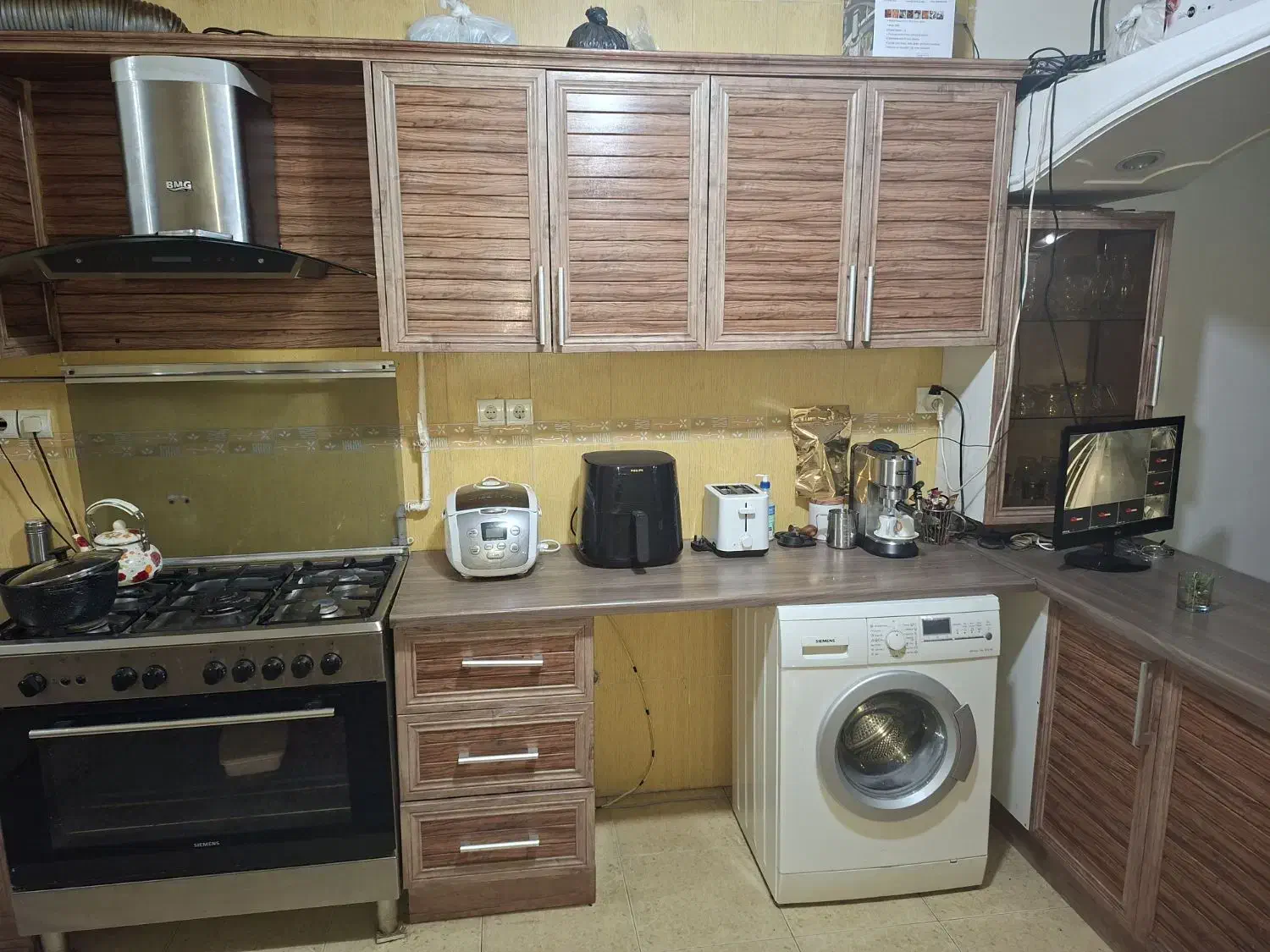 ۸متر کابینت ام بی اف تمیز وسالم|مصالح و تجهیزات ساختمان|اهواز, کوی آغاجاری|دیوار