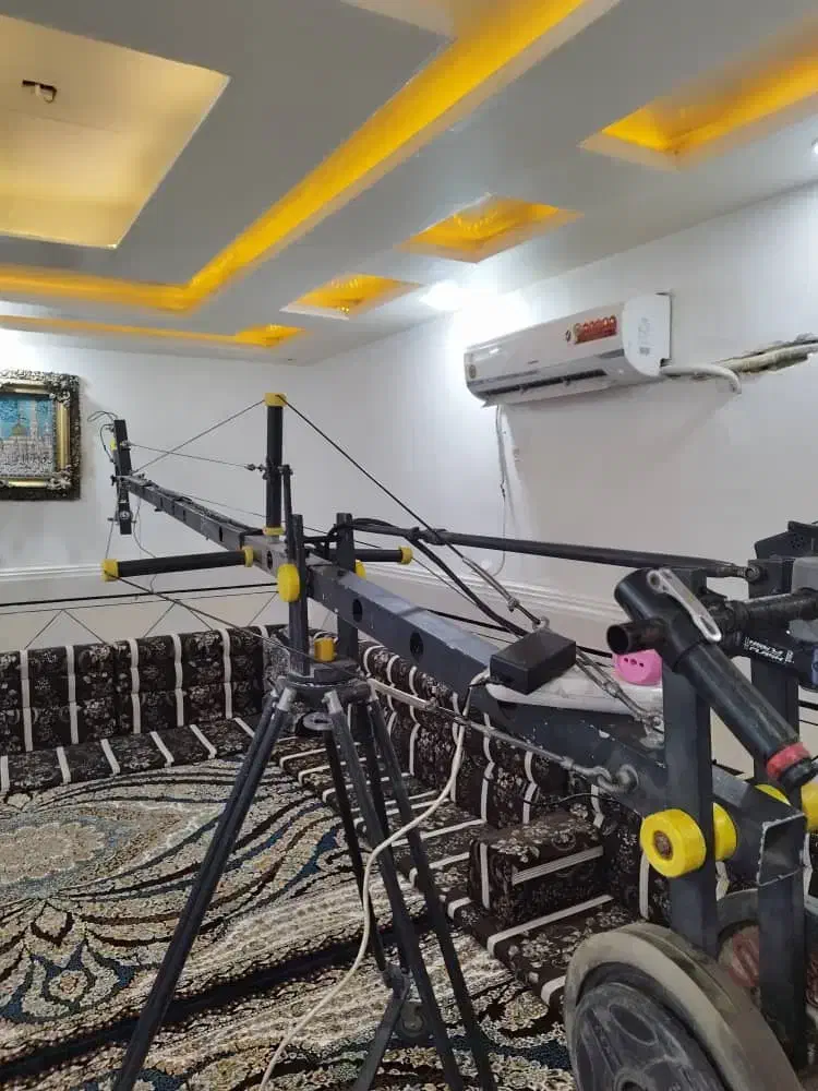 دو عدد کرین شش متری و یک دستگاه بخارD.1000|دوربین عکاسی و فیلم‌برداری|اهواز, اهواز|دیوار