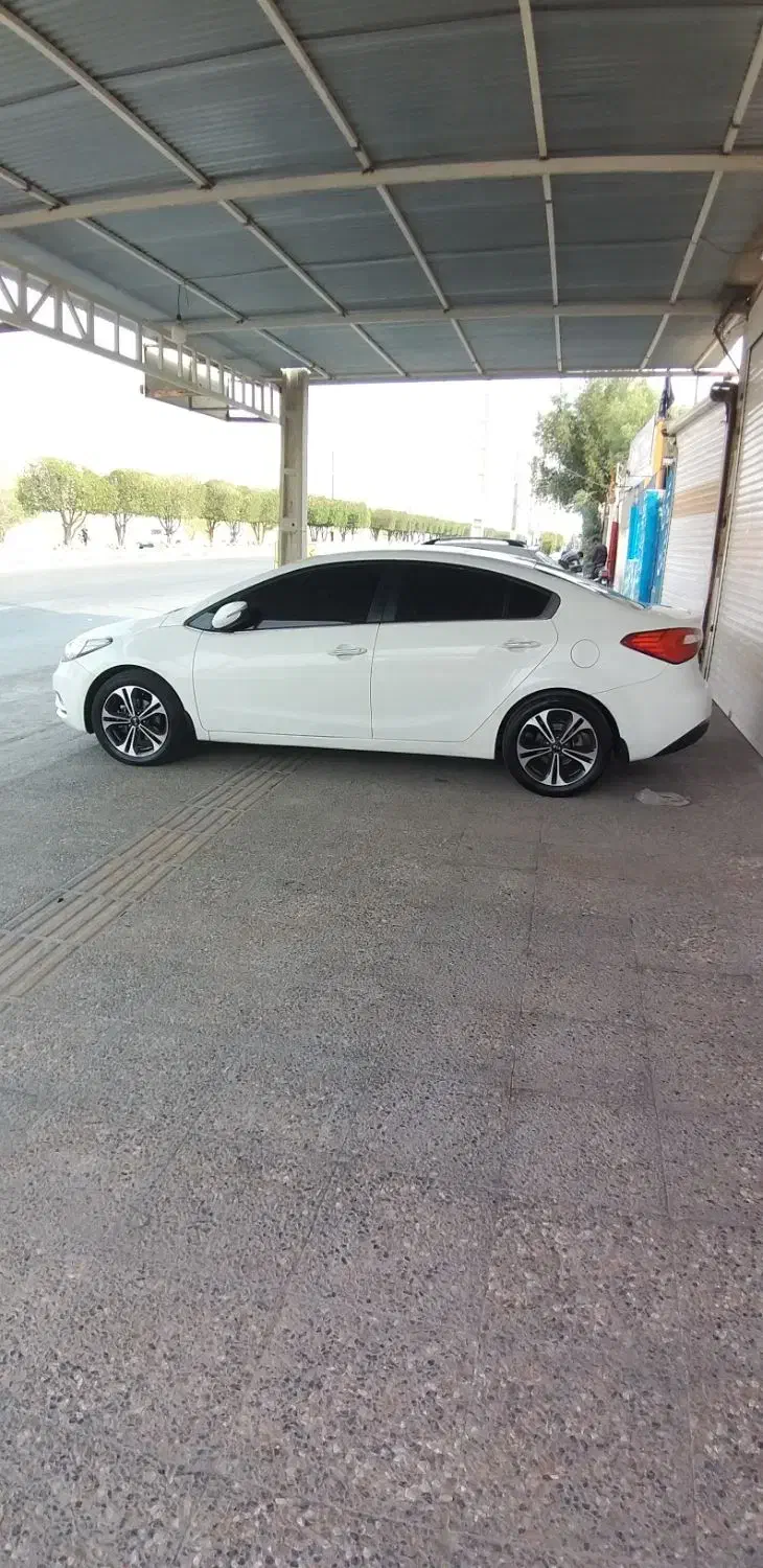 سراتو۲۰۱۵وارداتی فول کامل|خودرو سواری و وانت|بوشهر, |دیوار