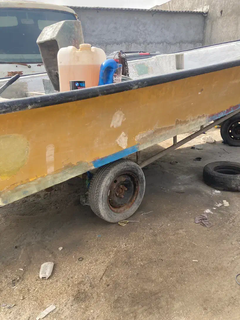 قایق|قایق و سایر وسایل نقلیه|درگهان, |دیوار