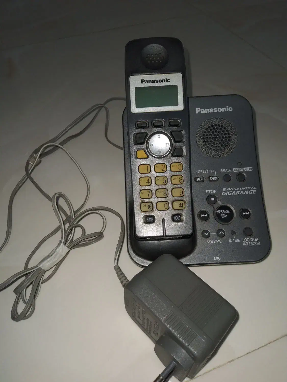 تلفن رومیزی پاناسونیک|تلفن رومیزی|رشت, باهنر|دیوار