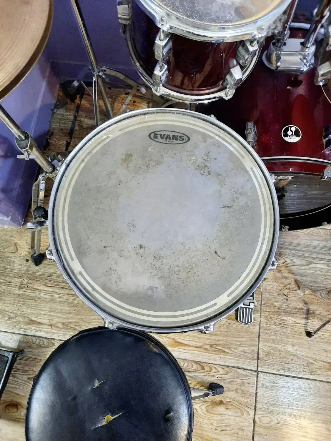 درامز آکوستیک|درام و پرکاشن|رشت, گلسار|دیوار