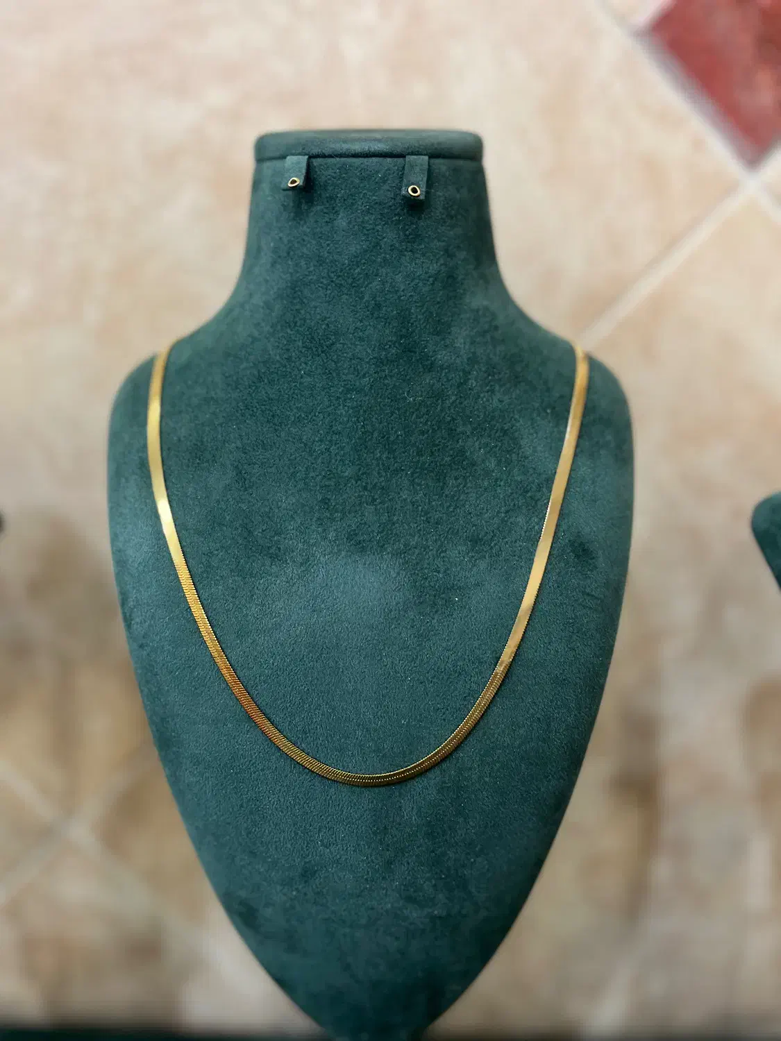 مانکن طلا/ویترین طلا/ کار اماده/ استند|فروشگاه و مغازه|ورامین, شهرک ولیعصر|دیوار