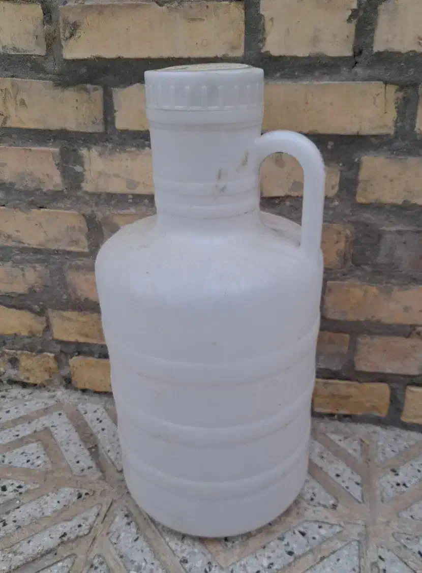 دبه خیارشور خالی|ظروف نگهدارنده، پلاستیکی، یک‌بارمصرف|بیرجند, |دیوار