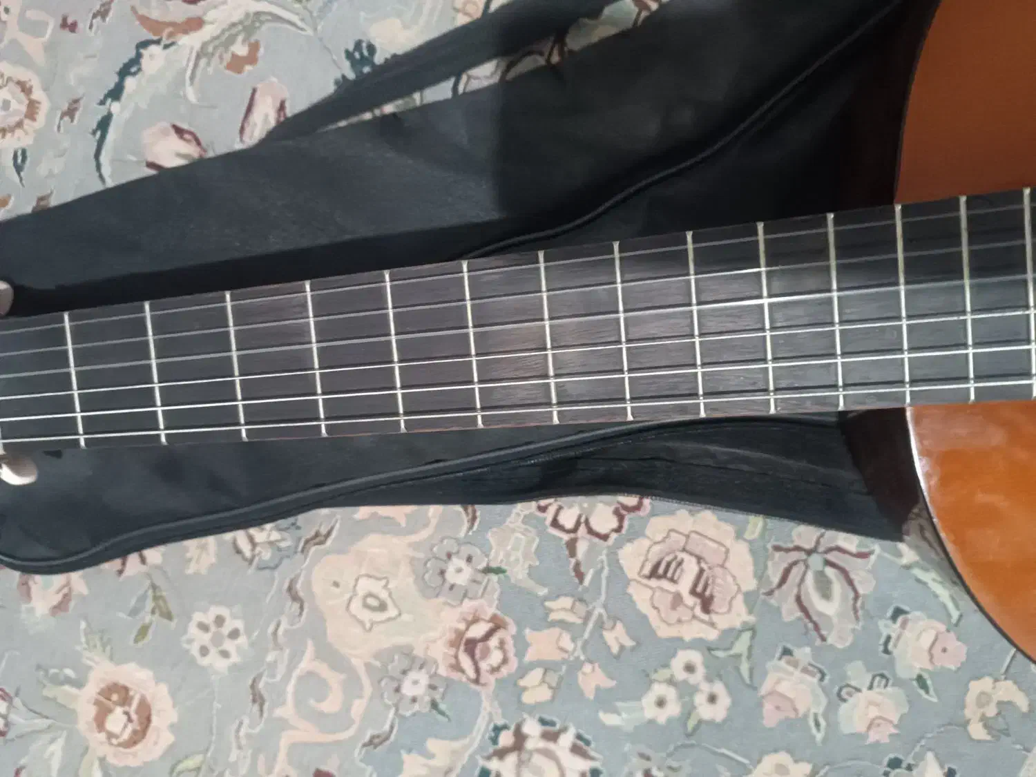 گیتار یاماها c40 اندونزی  اصل با کاور وسیم اضافه|گیتار، بیس، امپلیفایر|قرچک, مجتمع مسکونی طبیعت|دیوار