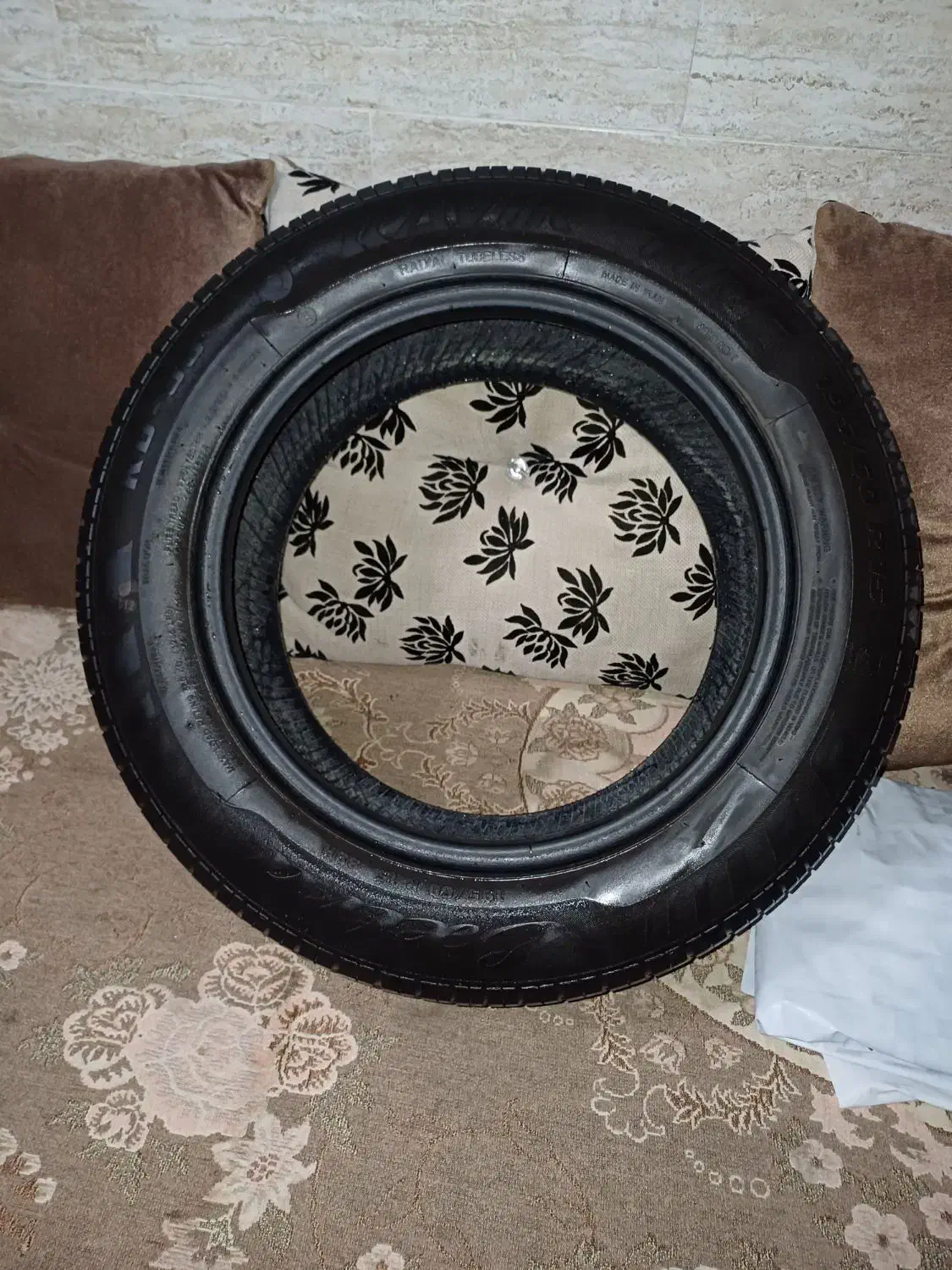 لاستیک کویرتایرسایز۱۹۵/۶۰/۱۵|قطعات یدکی و لوازم جانبی|رباط‌کریم, رباط‌کریم|دیوار