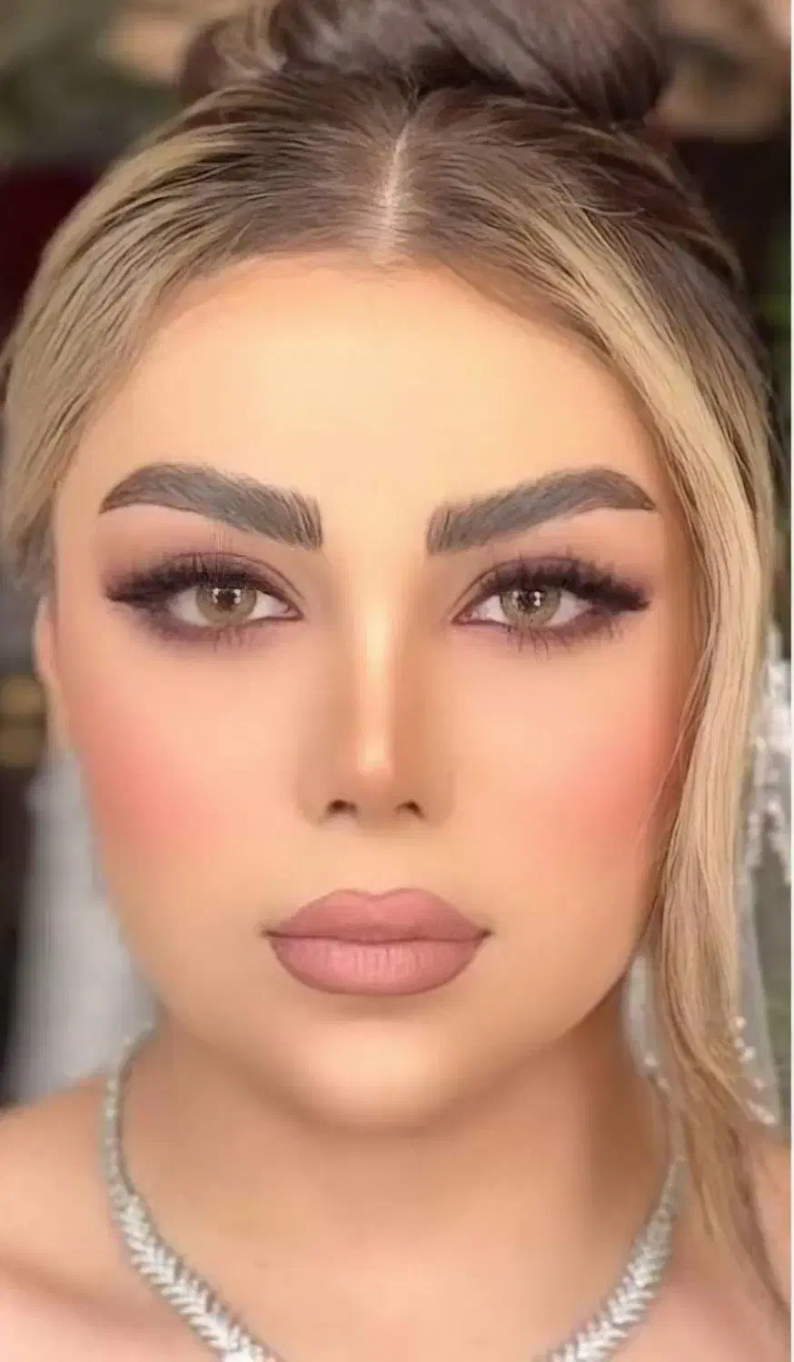 میکاپ|خدمات آرایشگری و زیبایی|کرج, عظیمیه|دیوار