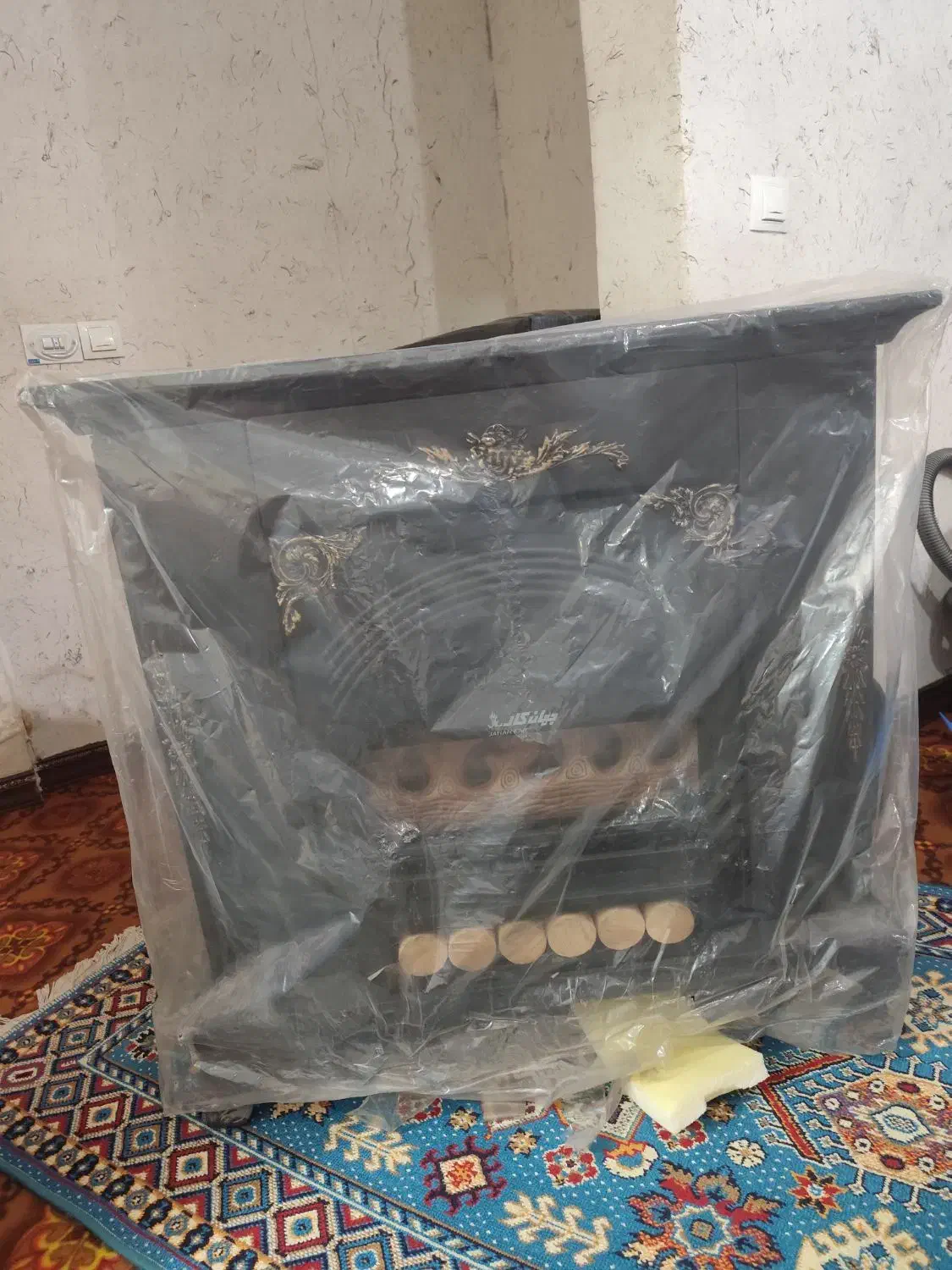 بخاری طرح شومینه نونو|بخاری، هیتر، شومینه|کاشان, شهرک خاتم الانبیا (مسکن ملی کاشان)|دیوار