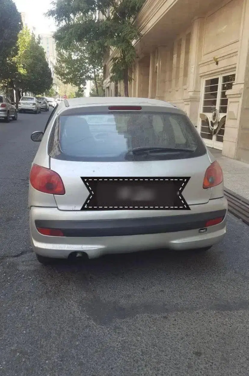 فروش خودرو ۲۰۶،مدل ۸۲تیپ ۵ فرانسه شیشه،آینه برقی|خودرو سواری و وانت|تهران, حر|دیوار