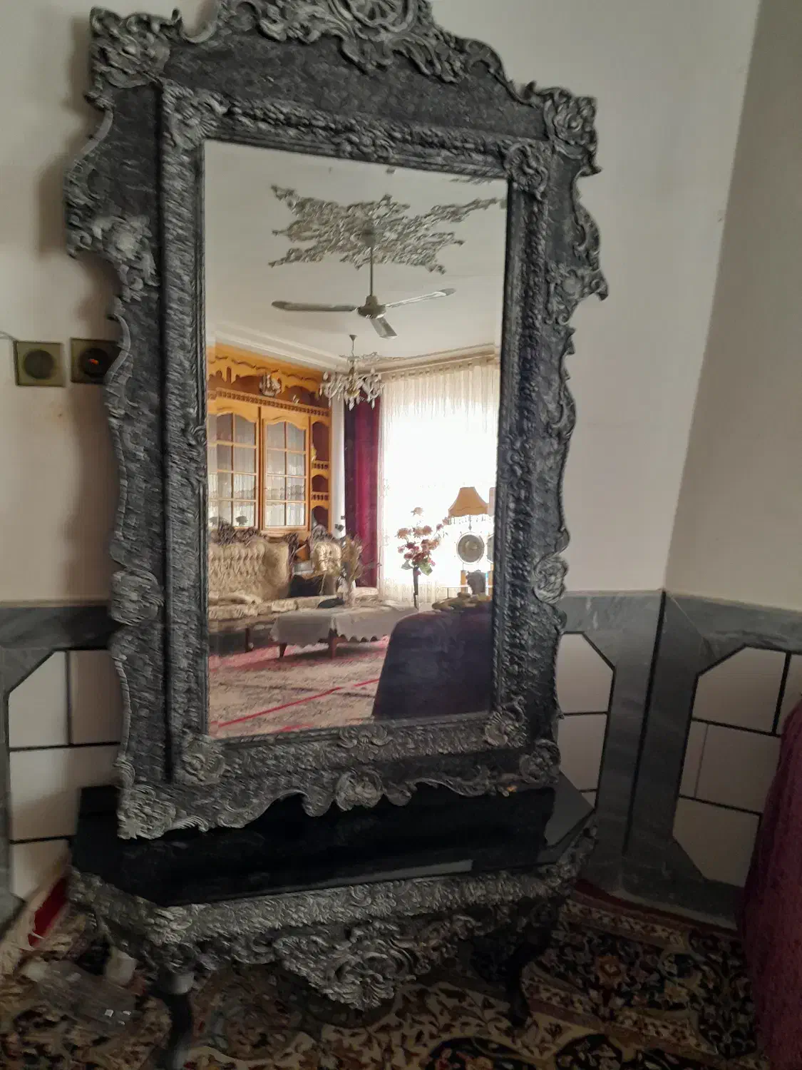 اینه و میز تلفنی|مبلمان خانگی و میز عسلی|کازرون, |دیوار