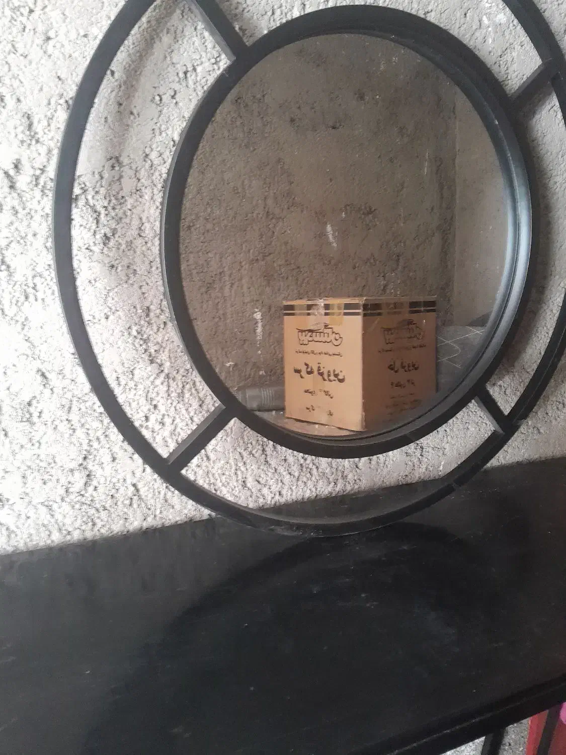 میز و آیینه|بوفه، ویترین، کنسول|اندیشه, شهرک صدف|دیوار