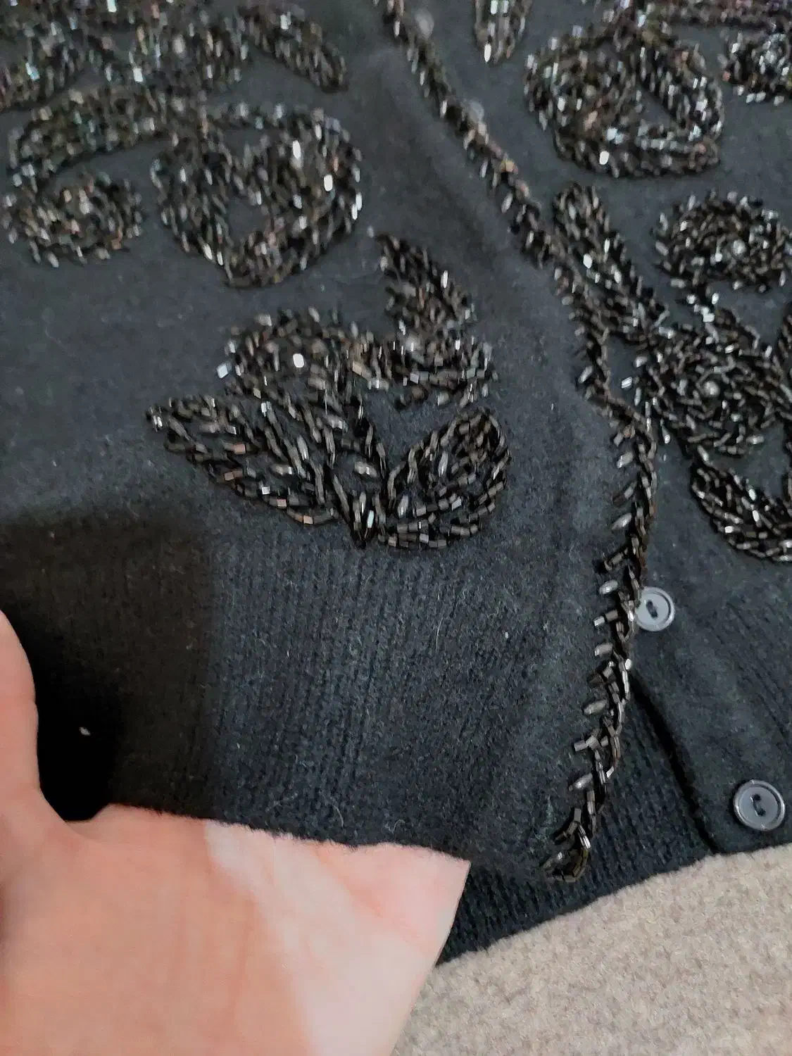 بافت مجلسی|لباس|سبزوار, امیر کبیر|دیوار