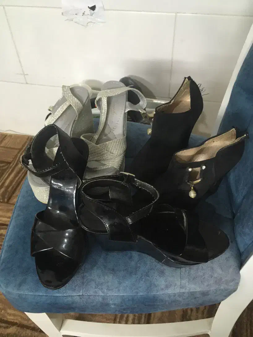 کفش عروس وپاشنه|کیف، کفش، کمربند|کاشان, نوش آباد|دیوار