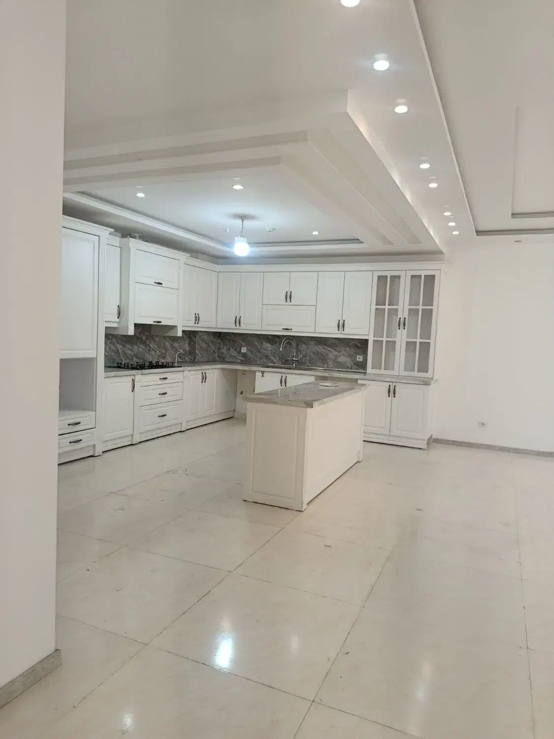 آپارتمان ۱۳۱متر۲خواب صاحب الزمان فروشی|فروش آپارتمان|مشهد, سعد آباد|دیوار