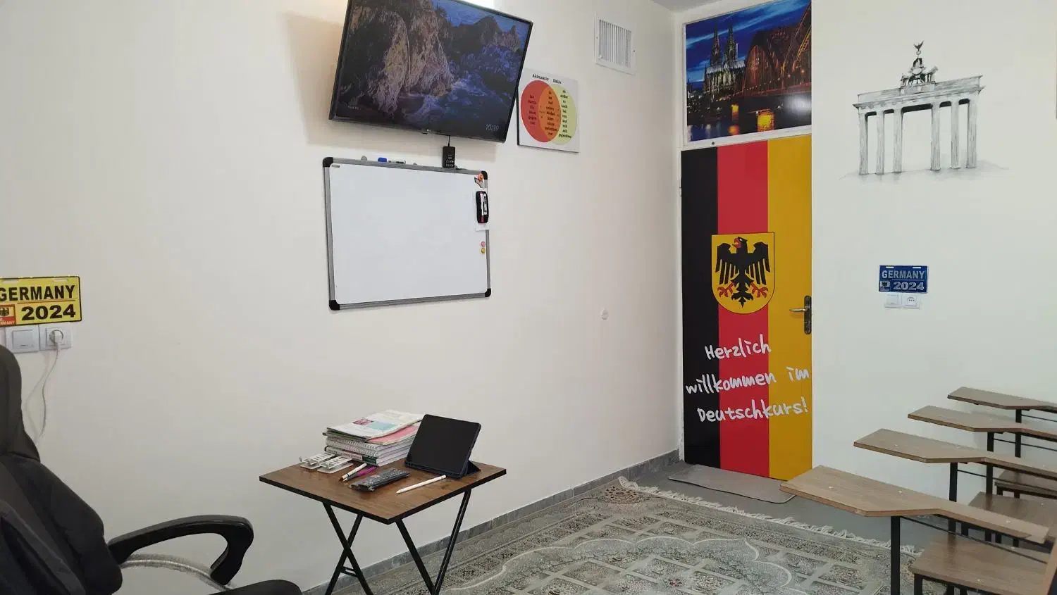 تدریس زبان آلمانی و مشاوره مهاجرت و نوشتن رزومه|خدمات آموزشی|شیراز, زرگری|دیوار