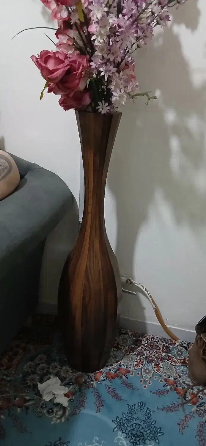 گلدان چوبی|گل مصنوعی|رباط‌کریم, رباط‌کریم|دیوار