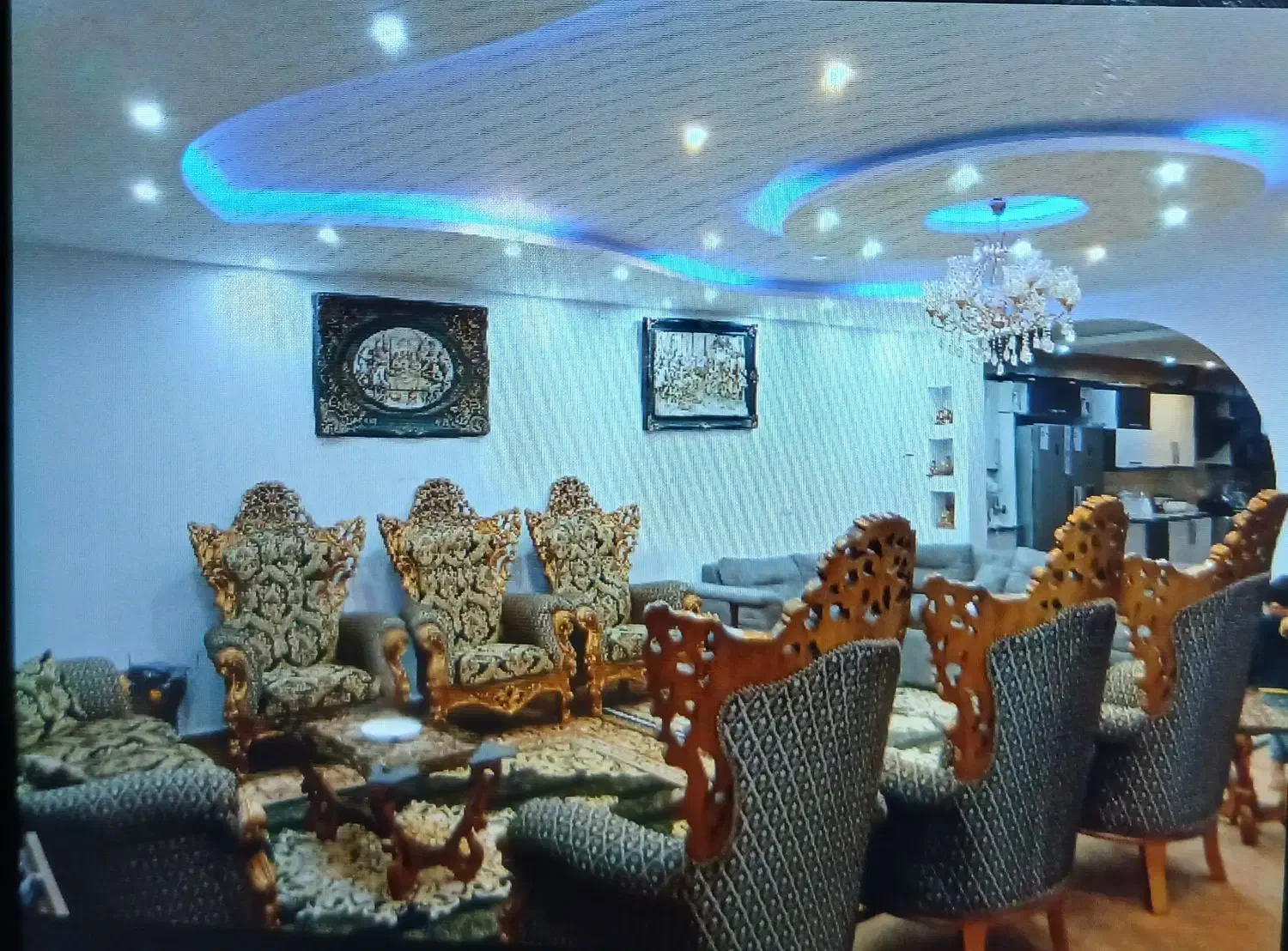 سه واحدی در بهارستان کارشناسان آب و برق خ نارنج ۳|فروش خانه و ویلا|اهواز, معین زاده|دیوار