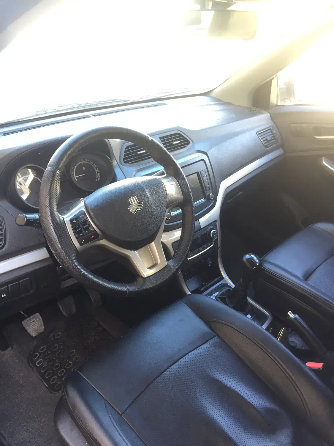 شاهین مدل ۱۴۰۰g|خودرو سواری و وانت|کرمان, |دیوار