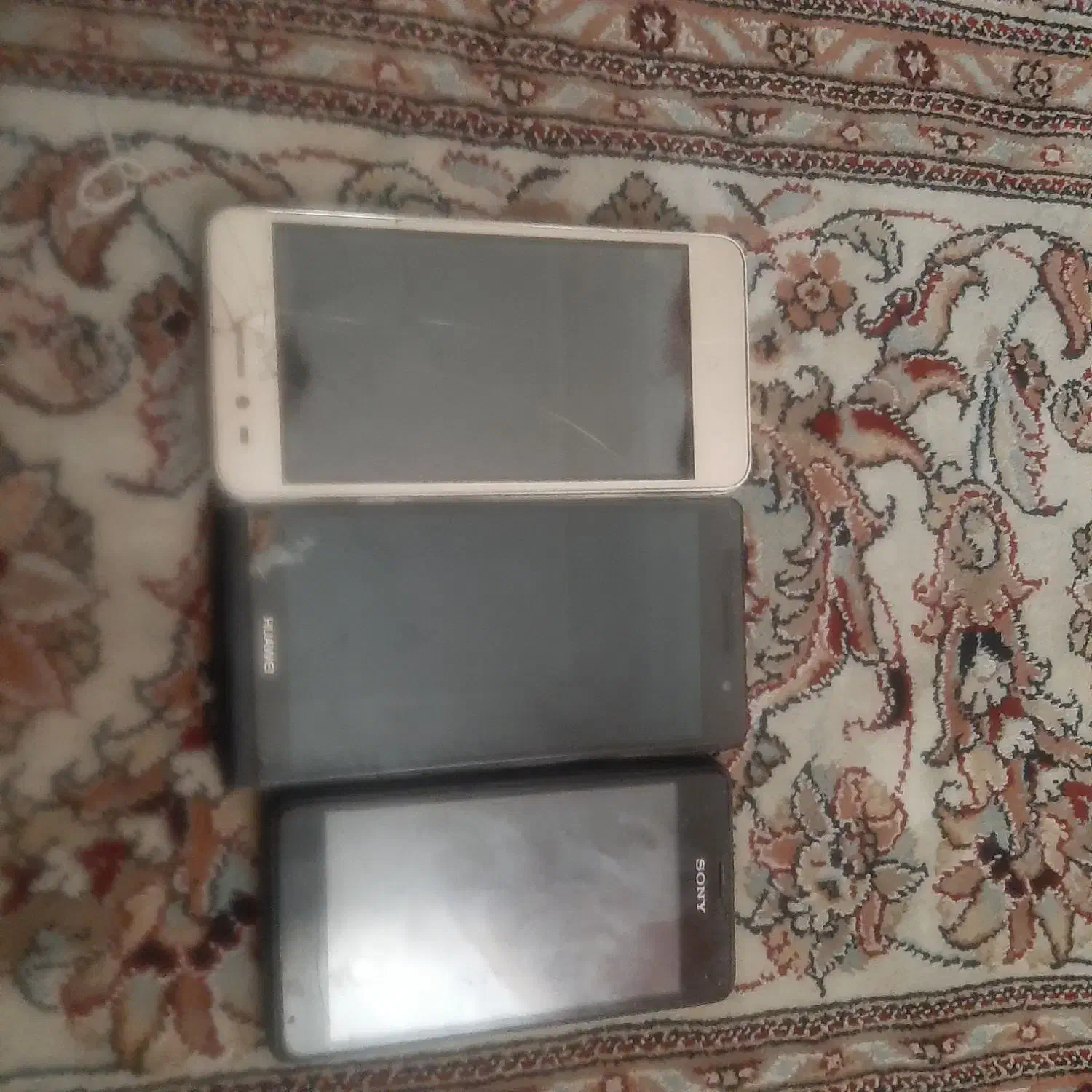 سه گوشی خراب با قطعات سالم|موبایل|تهران, مقدم|دیوار