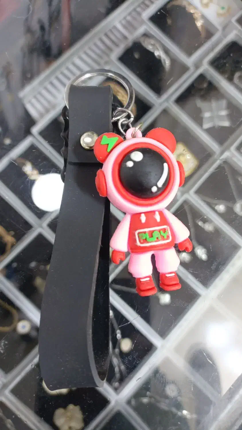 جا کلیدی فضانورد|صنایع دستی و سایر لوازم تزئینی|شیراز, سینما سعدی|دیوار