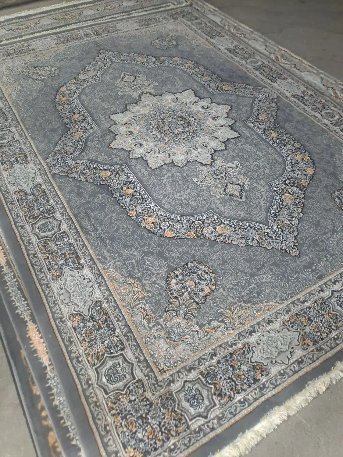 9متری 6متری ۱۲متری گردوی کرم طوسی|فرش|نیشابور, عدالت|دیوار