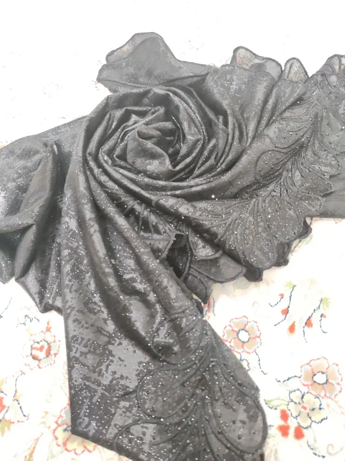 شال مجلسی|لباس|مشهد, فتح المبین|دیوار