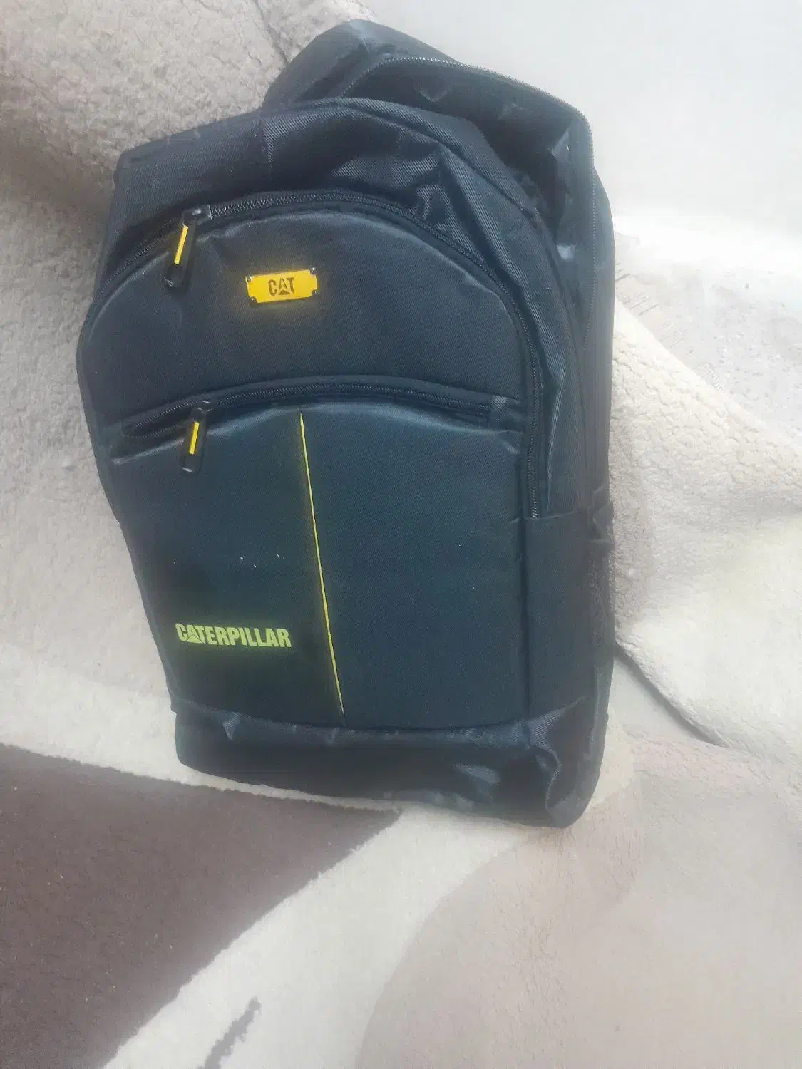 کیف نوبرای کلاس چهارم|کیف، کفش، کمربند|شیراز, دارالرحمه|دیوار