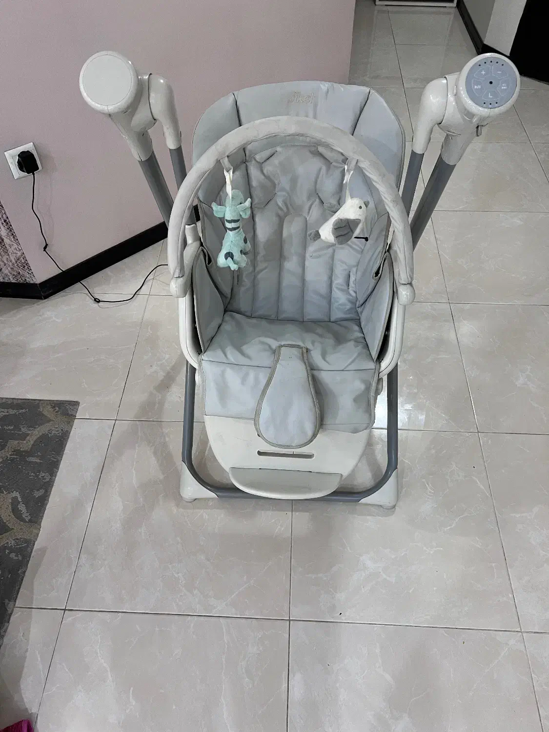 صندلی غذا و تاب برقی تاب شو برند جیکل|تخت و صندلی بچه|شیراز, ابیوردی|دیوار