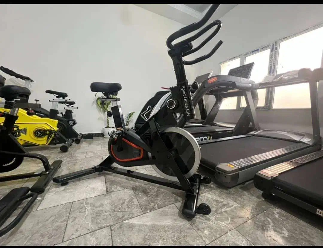 دوچرخه ثابت باشگاهی اسپینینگ گرین لایف|تجهیزات ورزشی|اصفهان, خرم|دیوار