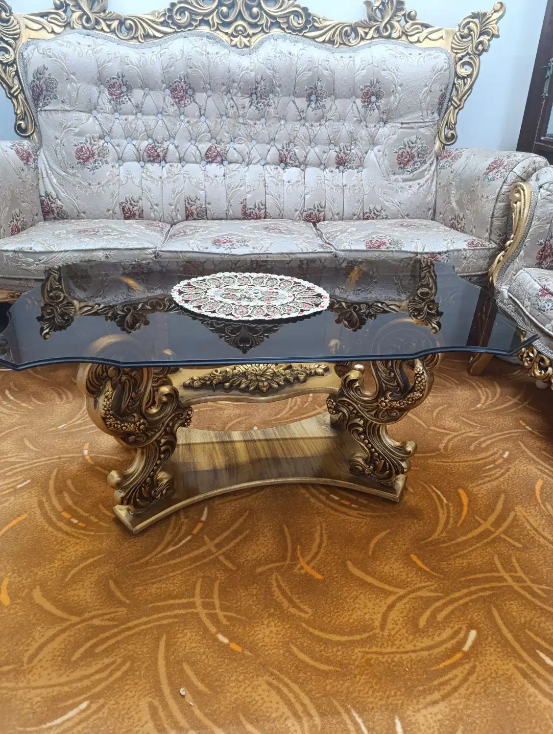 میز به همراه دوتا عسلی|مبلمان خانگی و میز عسلی|اراک, |دیوار