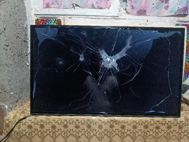 تلوزیون ایوولی32|تلویزیون و پروژکتور|ایرانشهر, |دیوار