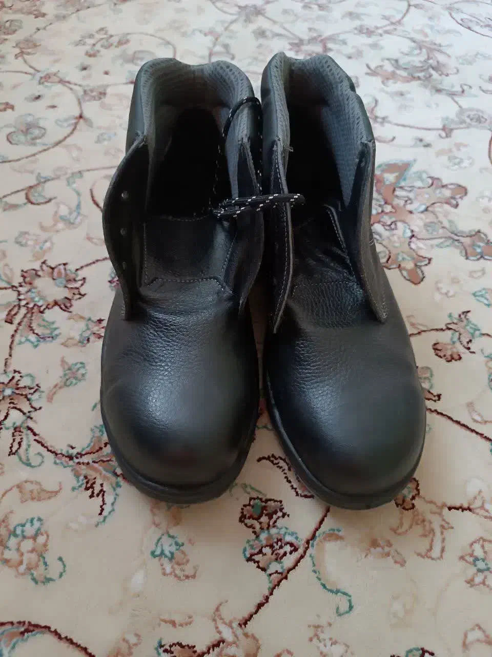 کفش ایمنی سایز۴۳|کیف، کفش، کمربند|محلات, |دیوار