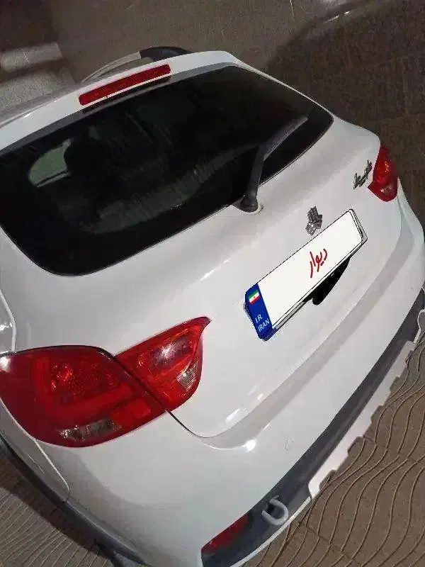 کوئیک کارمندی بدون رنگ|خودرو سواری و وانت|کرمان, |دیوار