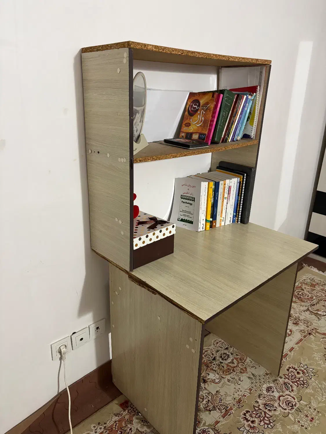 میز تحریر|میز تحریر و کامپیوتر|گرگان, |دیوار