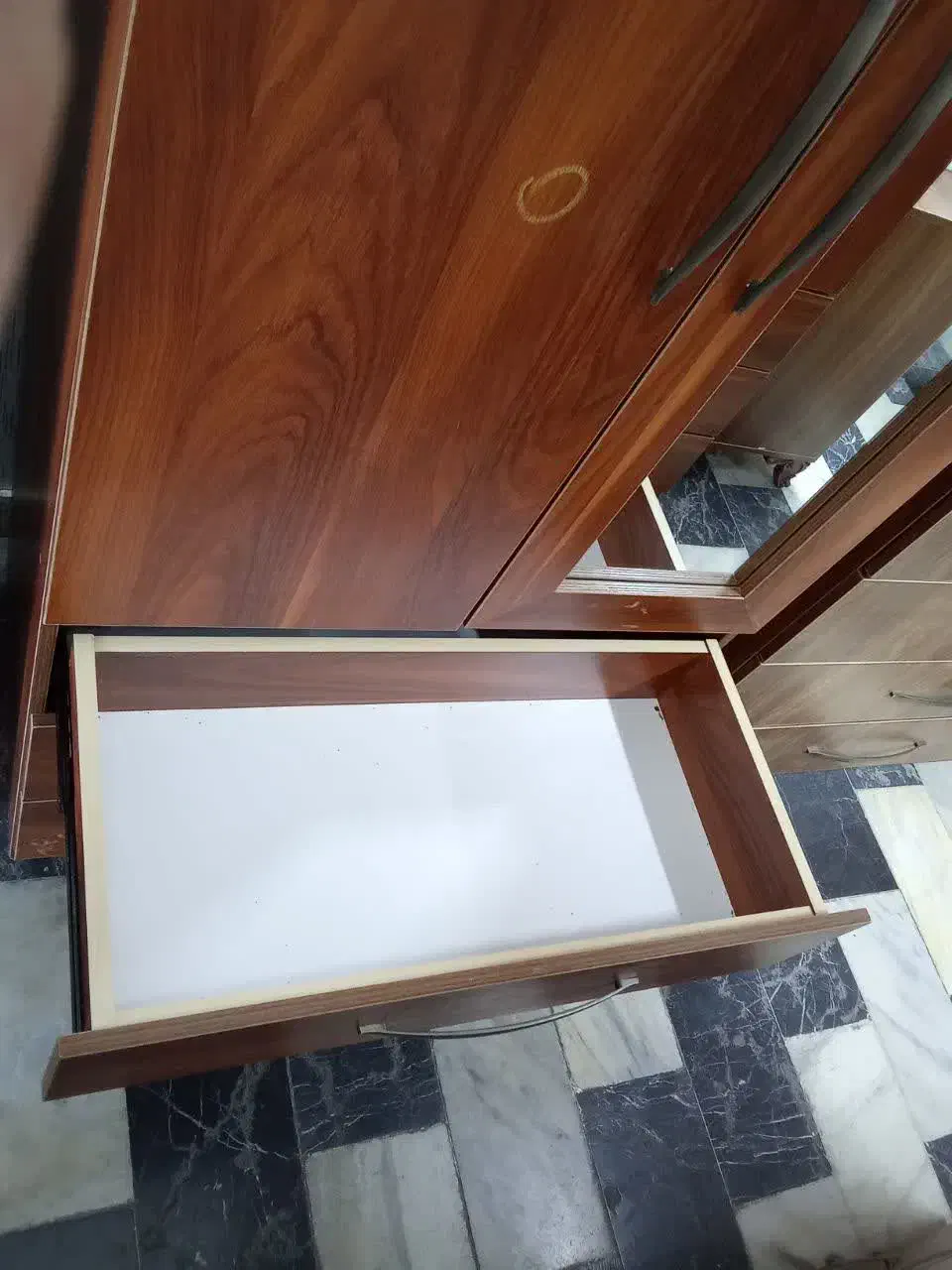 کمد/کمد لباس|جاکفشی، کمد، دراور|بابل, |دیوار