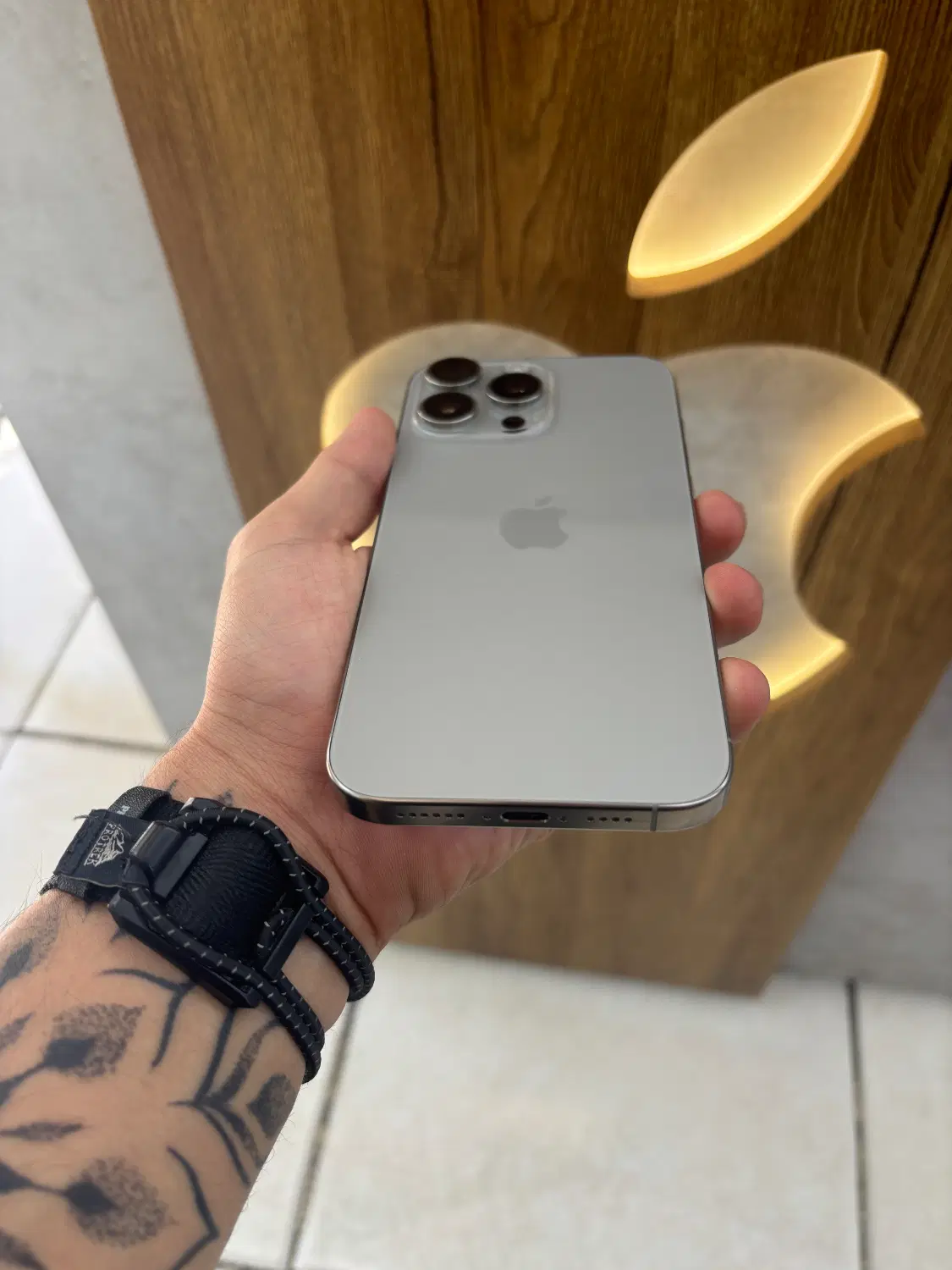 Iphone / آیفون ۱۶ پرو مکس ۲۵۶ گیگ باتری ۹۸|موبایل|اصفهان, احمدآباد|دیوار