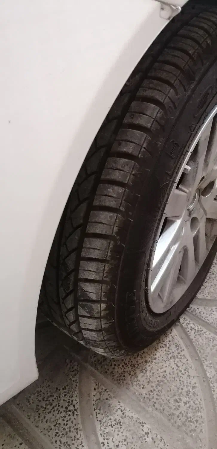 دنا پلاس 6 دنده EF7 P|خودرو سواری و وانت|نگین شهر, |دیوار